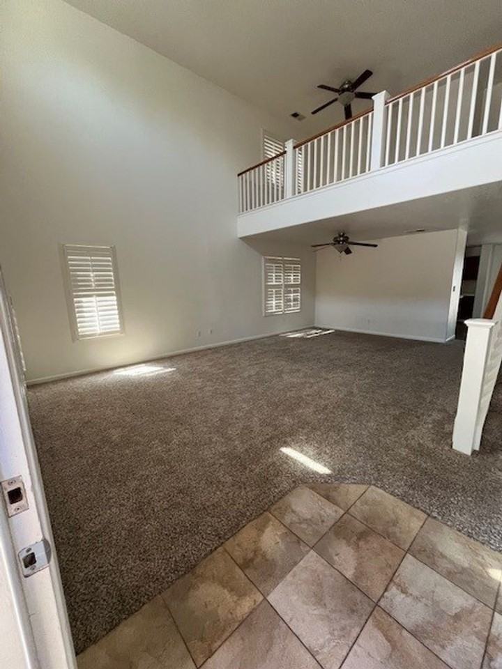 2756 W Prescott Ave - Photo 2 of 27