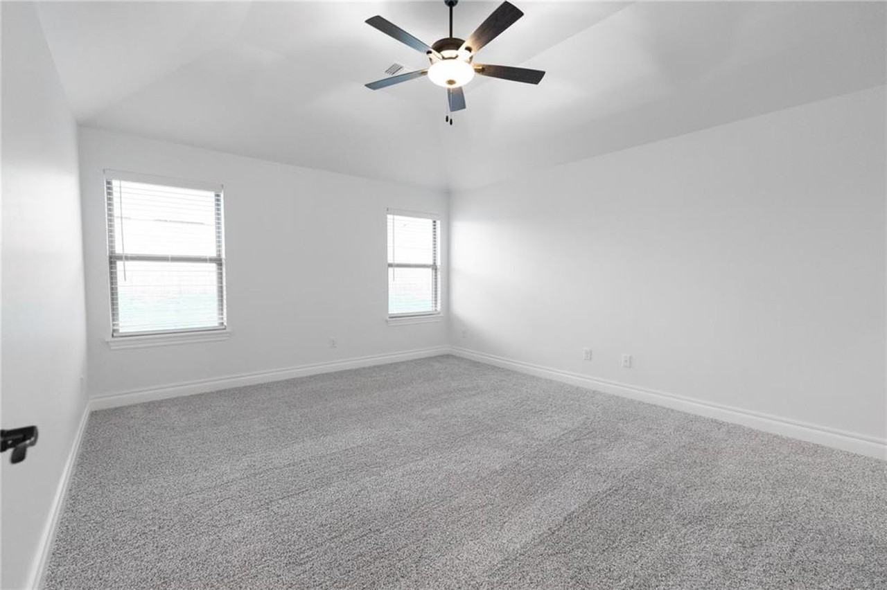 5732 Lantana Ln - Photo 7 of 29