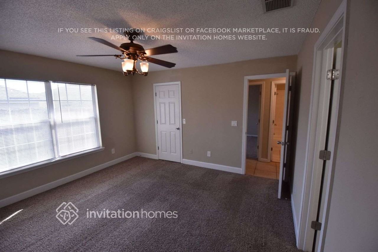 1649 Ashmore Green Dr - Photo 7 of 15