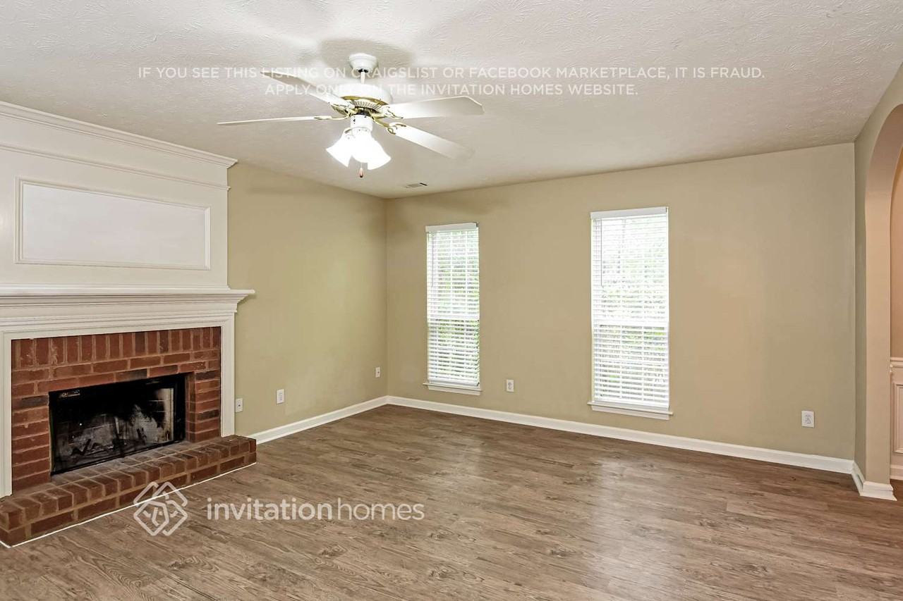 5765 Millstone Dr - Photo 6 of 18