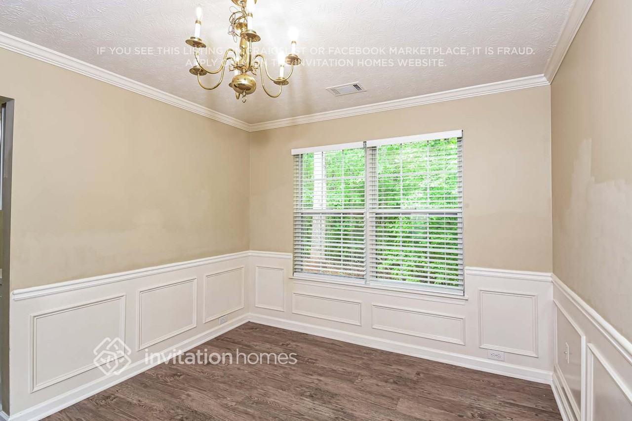 5765 Millstone Dr - Photo 7 of 18