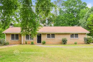 featured image of 404 Seneca Ct