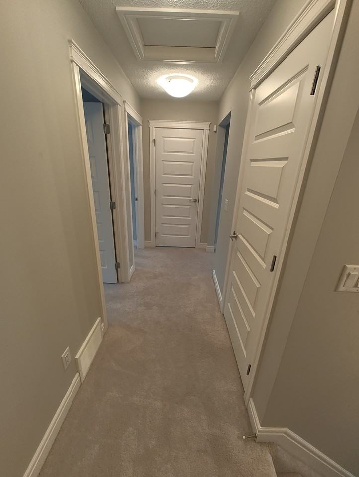 330 Bulyea Rd NW - Photo 7 of 23
