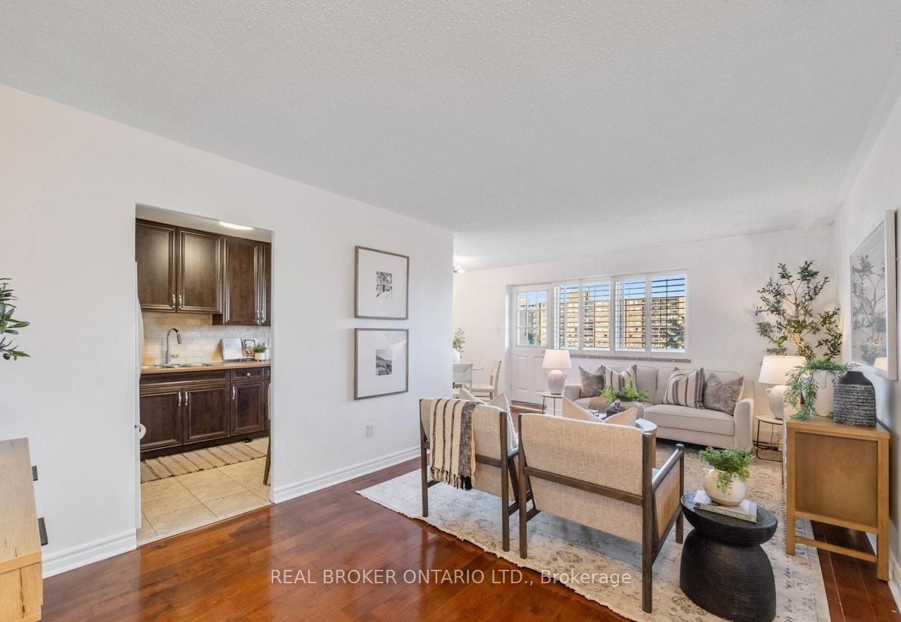 1660 Bloor Street #612 - Photo 5 of 15