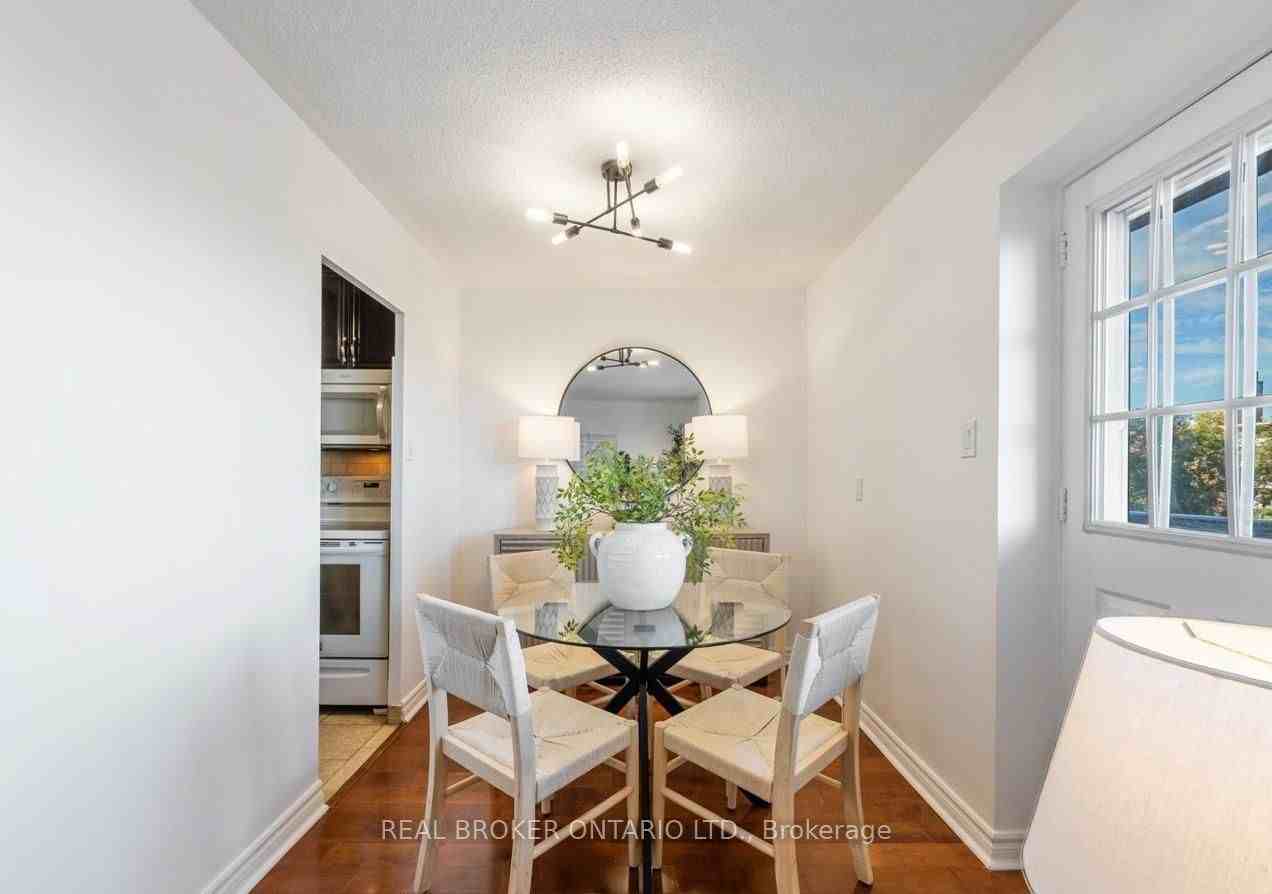 1660 Bloor Street #612 - Photo 6 of 15