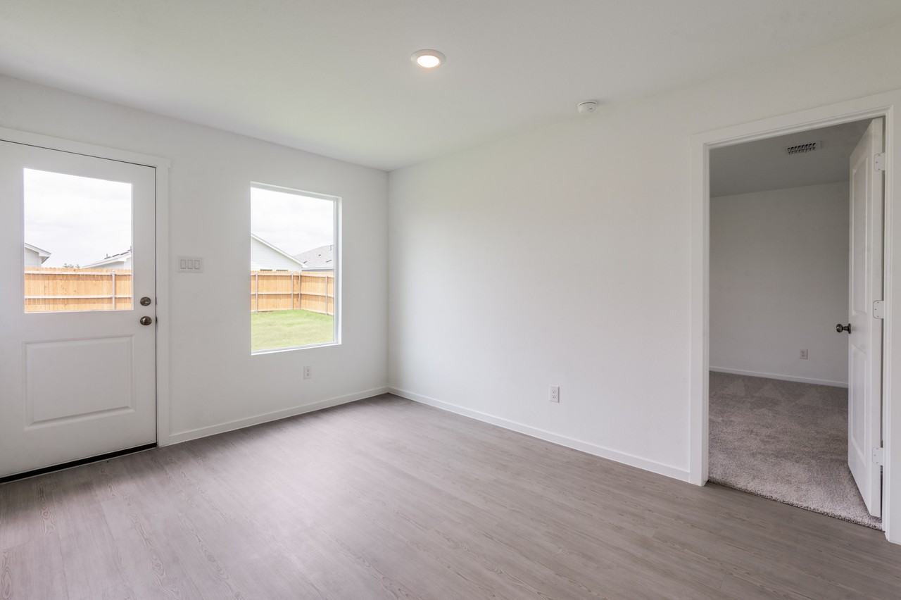 538 Montclair Ave #1 - Photo 6 of 12