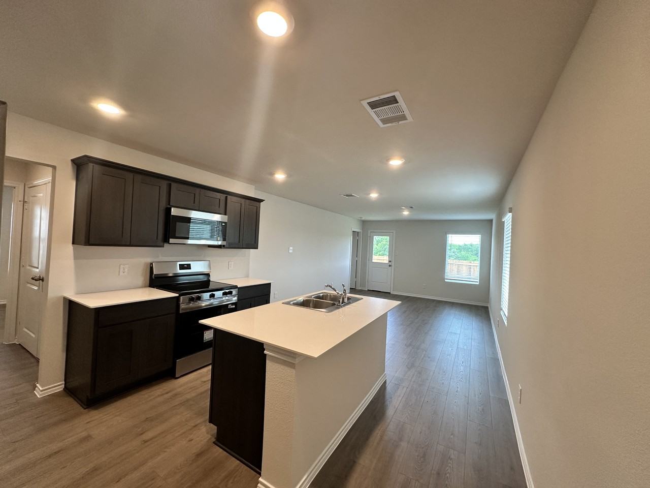 1177 Northfield Drive #1 - Photo 3 of 15