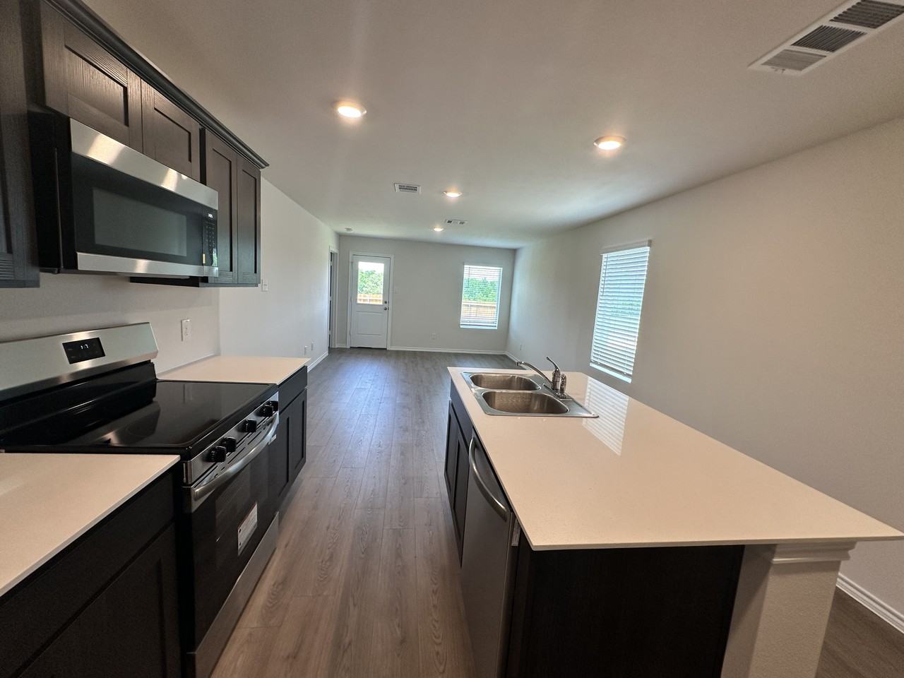 1177 Northfield Drive #1 - Photo 5 of 15