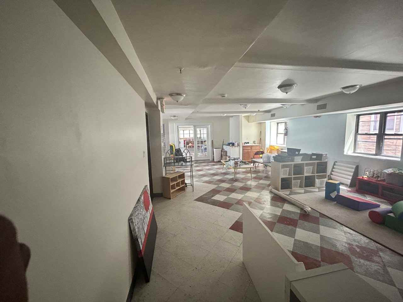 951 E 84th St #1 - Photo 4 of 9