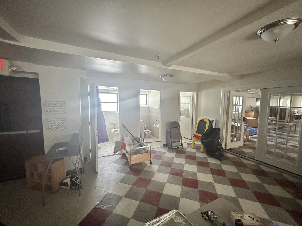 951 E 84th St #1 - Photo 6 of 9