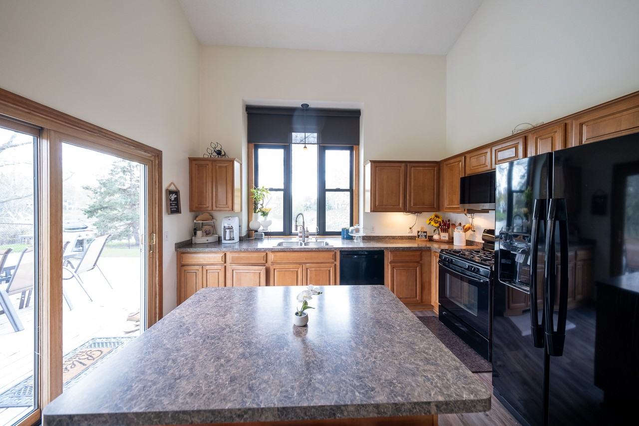 17245 Foliage Ave #1 - Photo 6 of 41