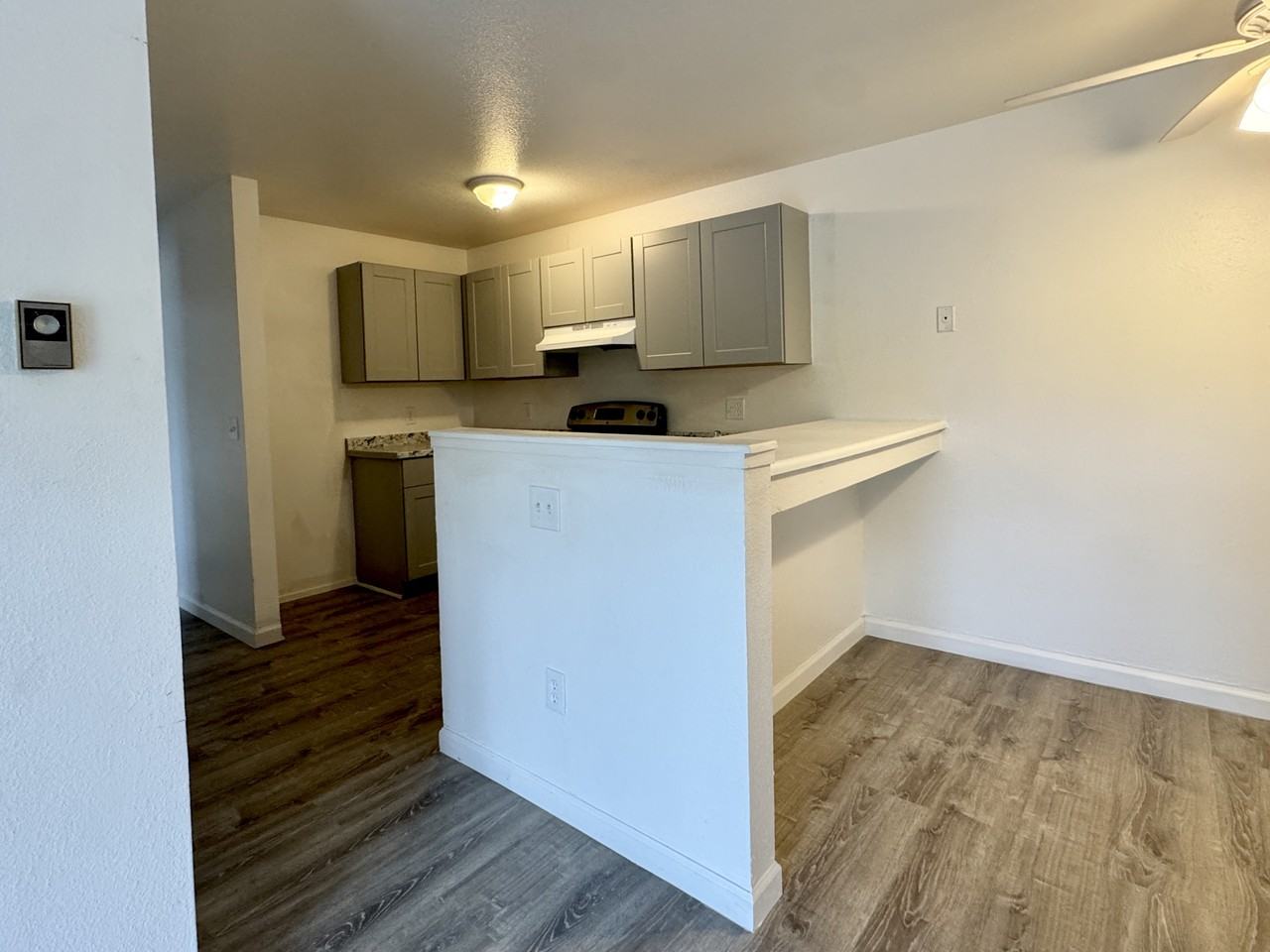 4501 Boardwalk Dr #J93 - Photo 7 of 15