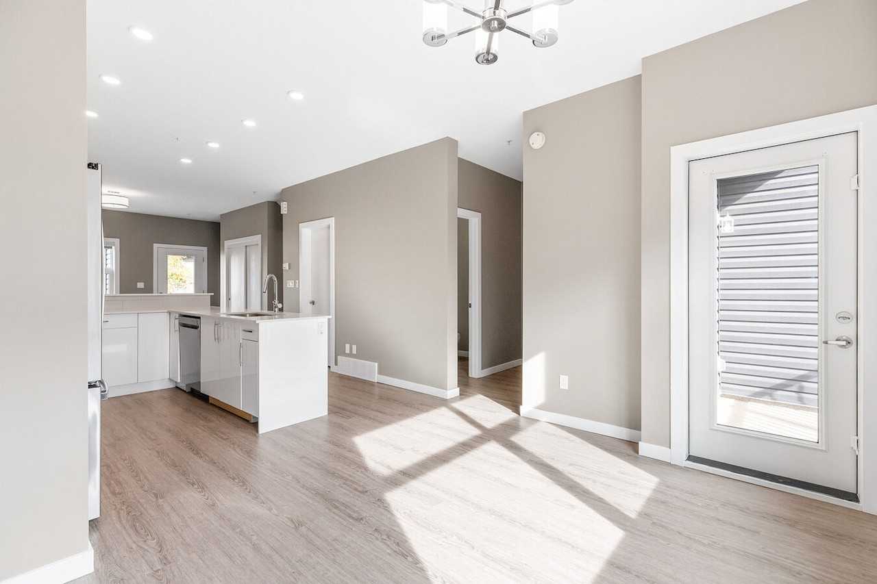 1631 Hammond Cres Nw #25 - Photo 4 of 29