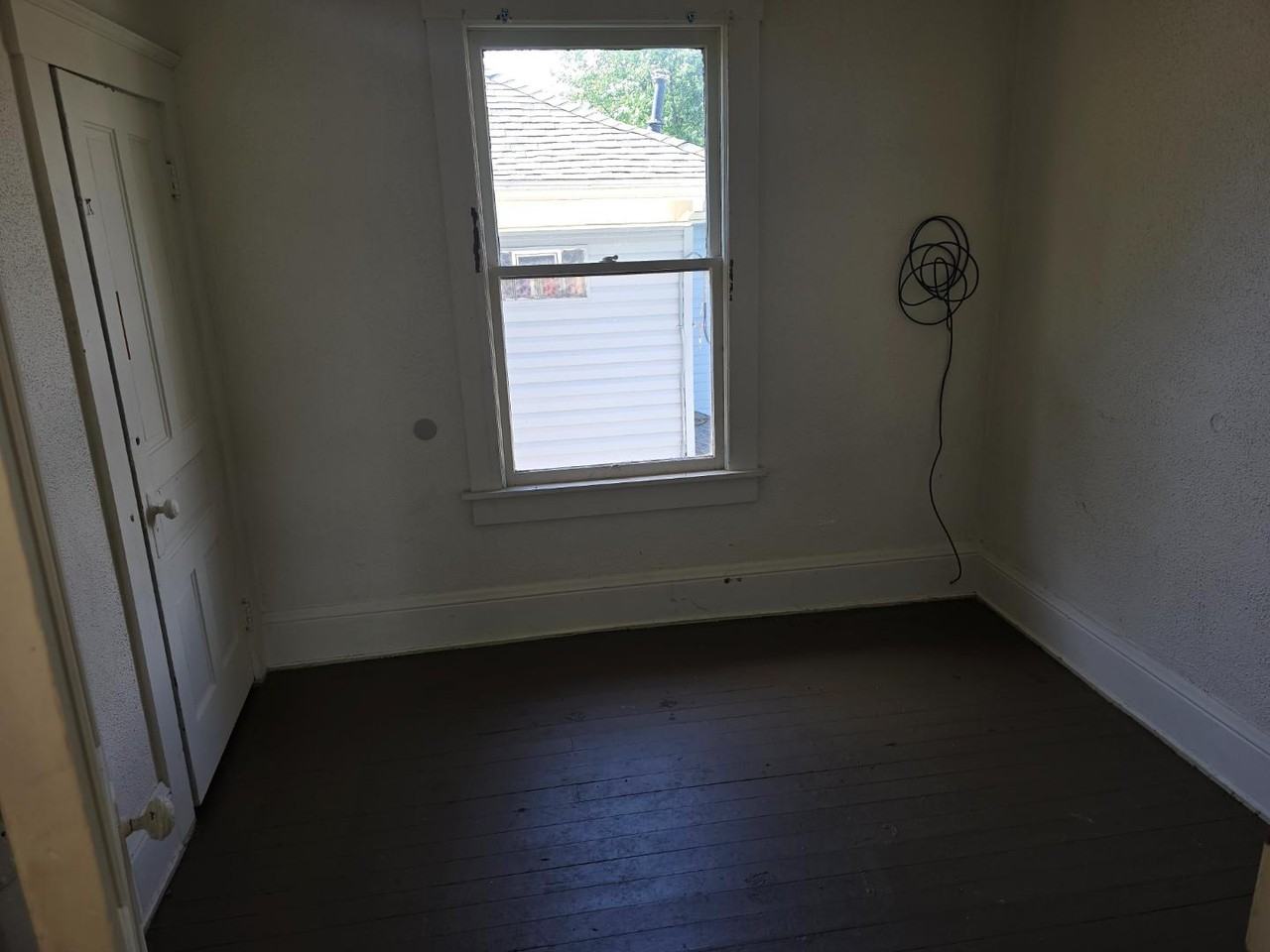 829 1/2 Brighton Blvd - Photo 5 of 8