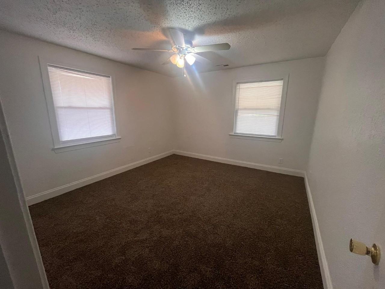 171 Findley Sq - Photo 3 of 10