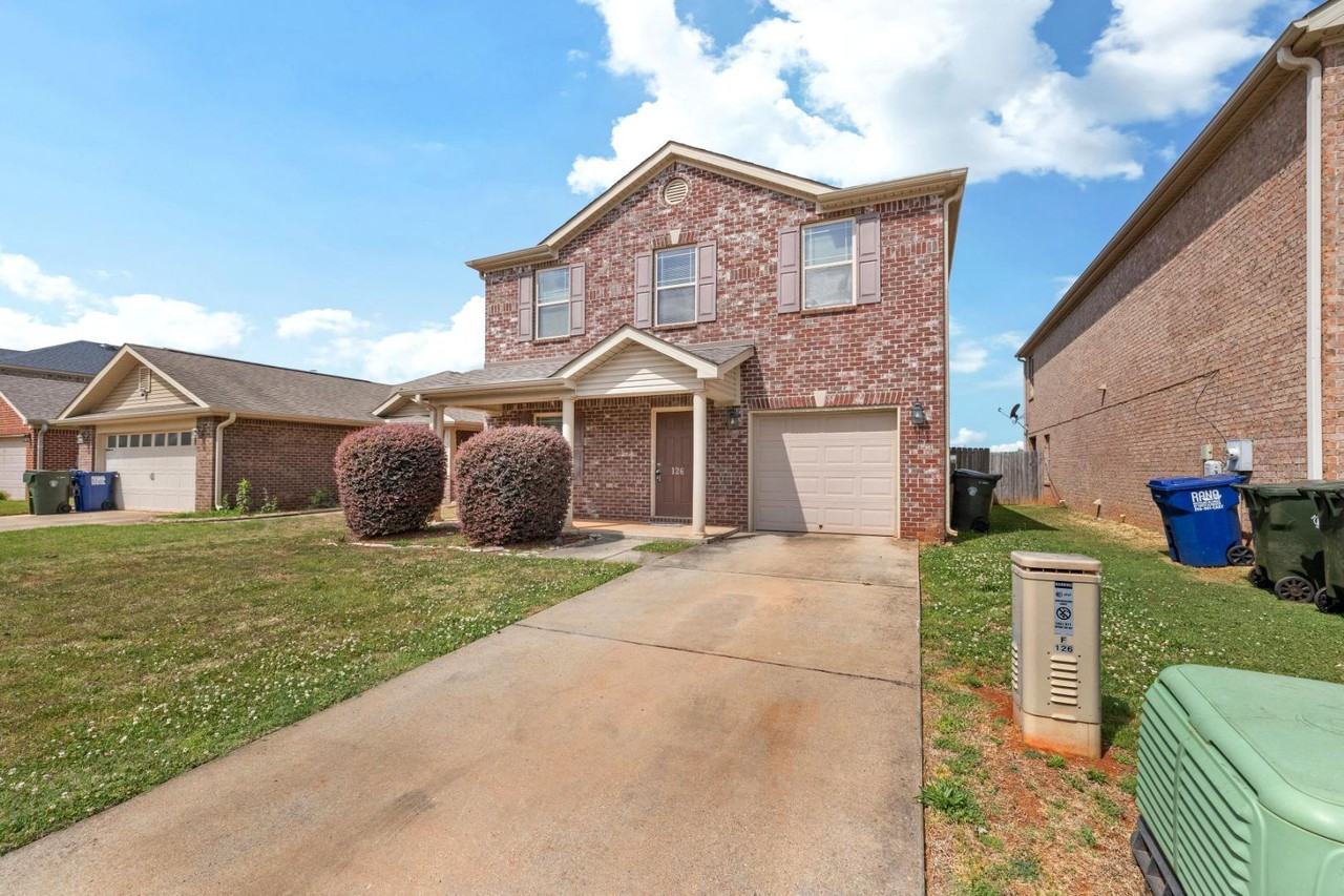 126 Pitts Griffin Dr - Photo 2 of 11