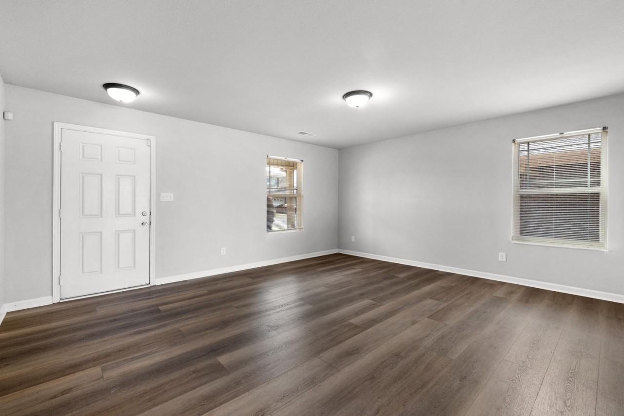126 Pitts Griffin Dr - Photo 5 of 11