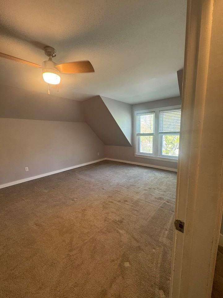 808 Wisconsin Ave - Photo 7 of 11