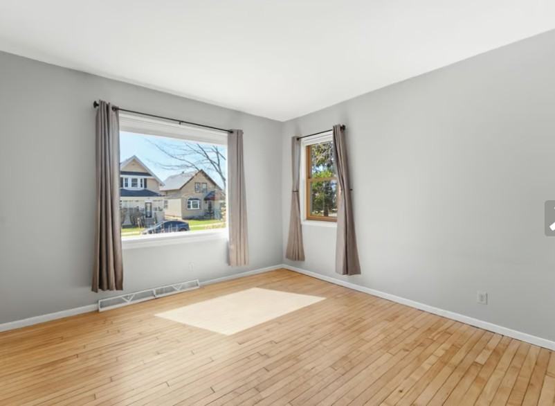 3864 E Cudahy Ave #1 - Photo 3 of 17
