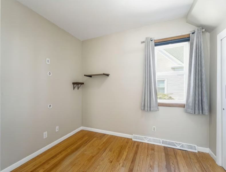 3864 E Cudahy Ave #1 - Photo 4 of 17