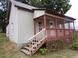 featured image of 614 Washington Ave #1