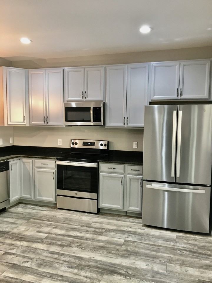 33 Emanuel Ct #1 - Photo 6 of 26