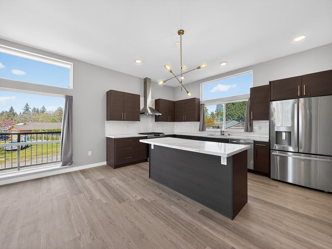 1232 Harrington Ave Ne #1 - Photo 4 of 30