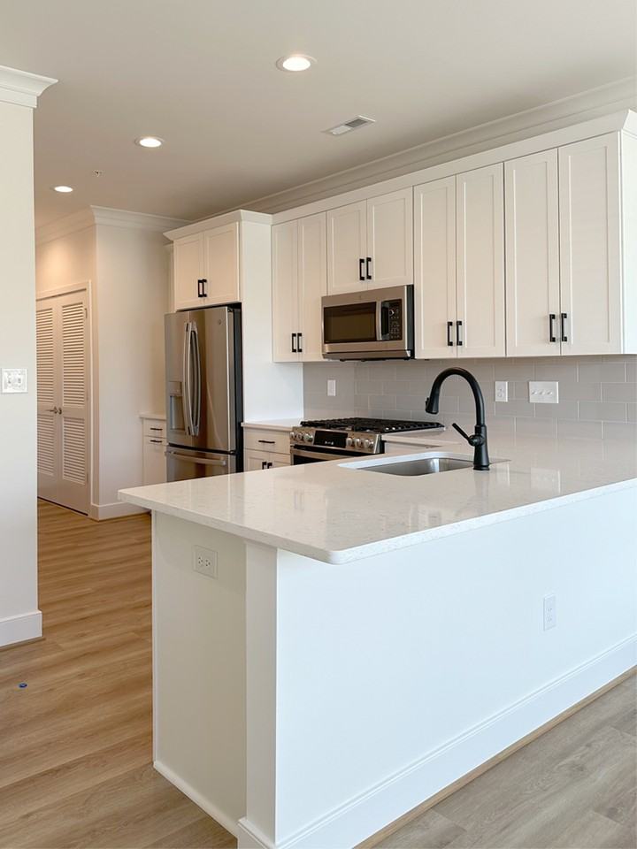 5006 Distillers Ln #A - Photo 5 of 27