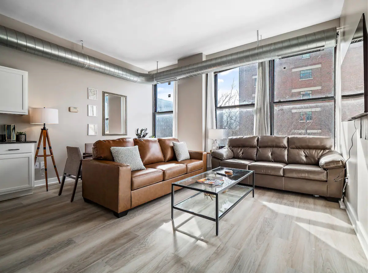 1211 West 9th Street - Photo 7 of 50