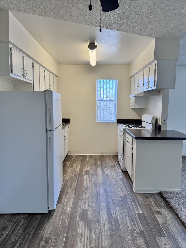 9777 N. Thornydale Road2204 #2204 - Photo 3 of 40