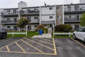 featured image of 1671 Meadow Lake Gardens