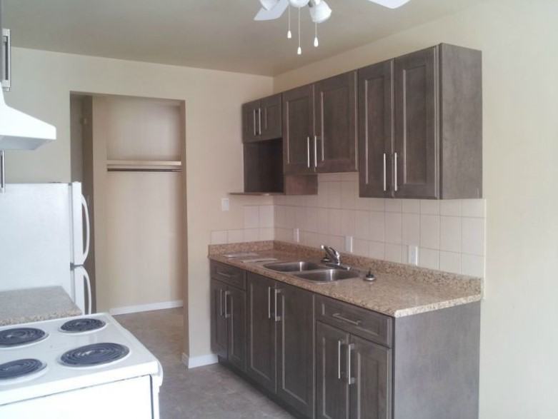 Capilano Apartments - Photo 3 of 7
