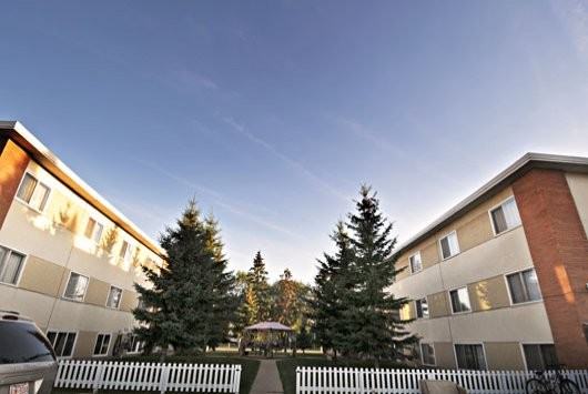 Capilano Apartments - Photo 6 of 7
