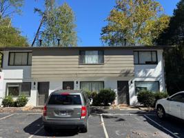 featured image of 445 445 -447 Dudley Creek Rd