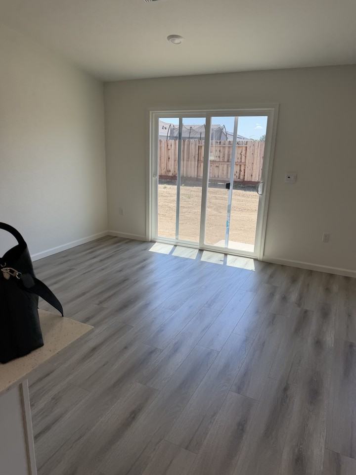2406 Labrusca St #1 - Photo 5 of 11