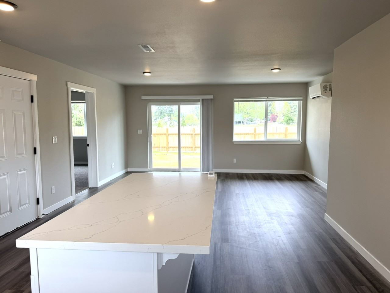 4937 Sleater Kinney Rd Ne - Photo 3 of 11