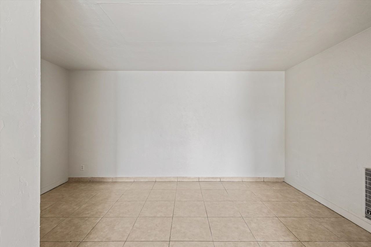 Centennial Apartments - Photo 7 of 26