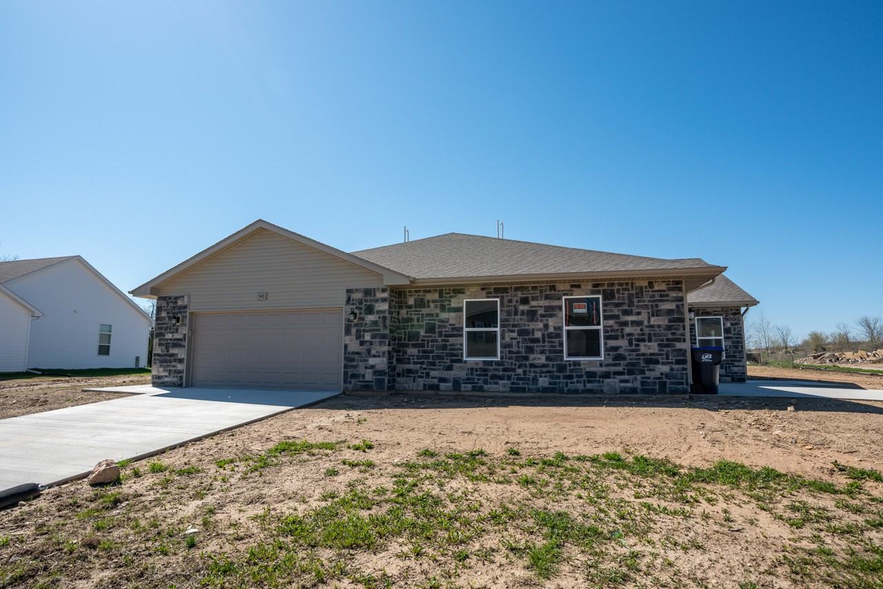 644 Mckay Way #2 - Photo 2 of 33
