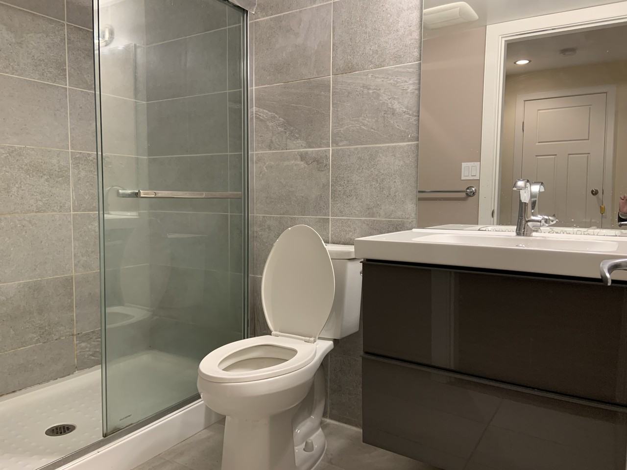 3386 Highland Dr #1 - Photo 4 of 10