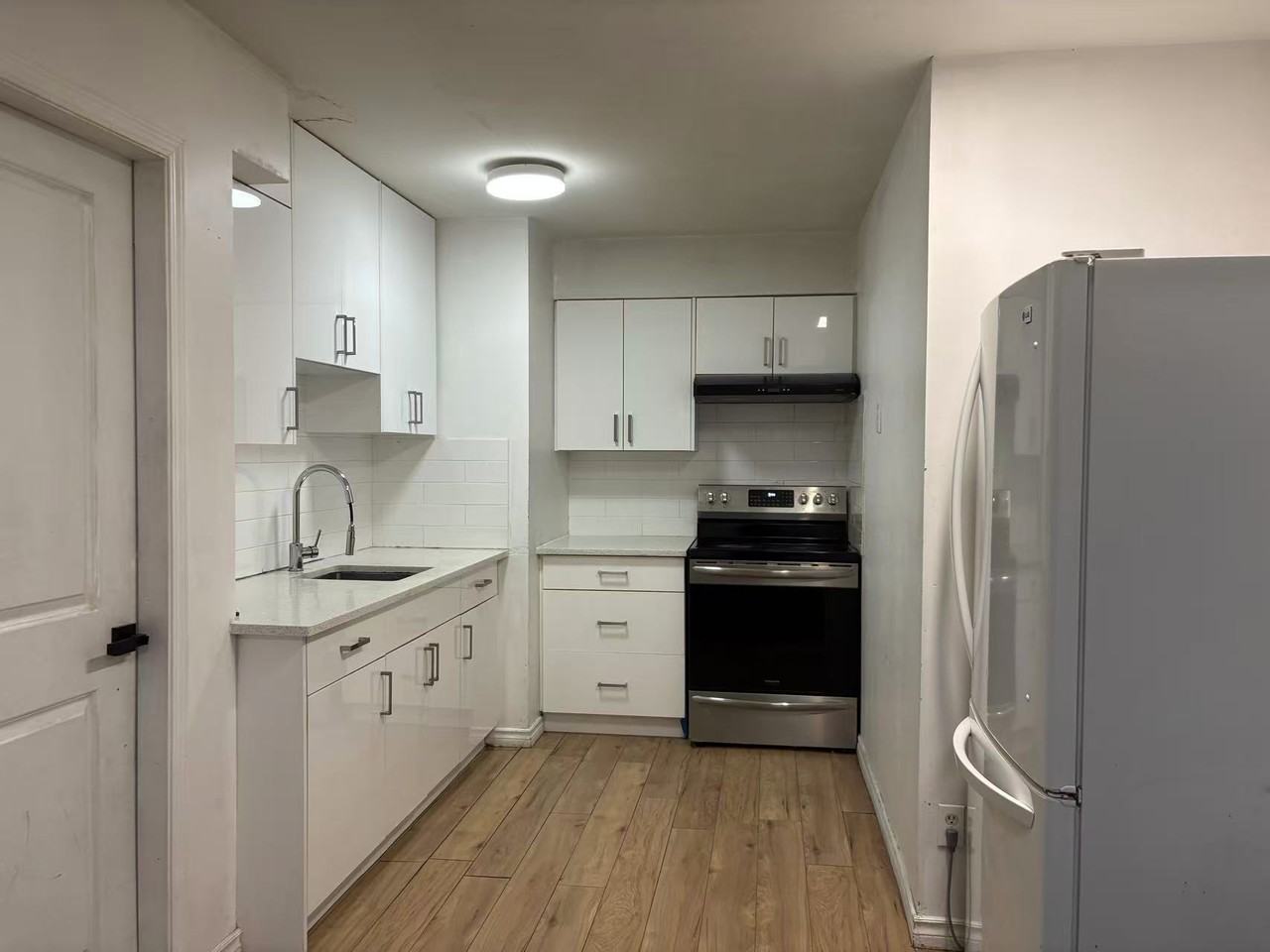 2412 East 28th Ave #1 - Photo 3 of 10