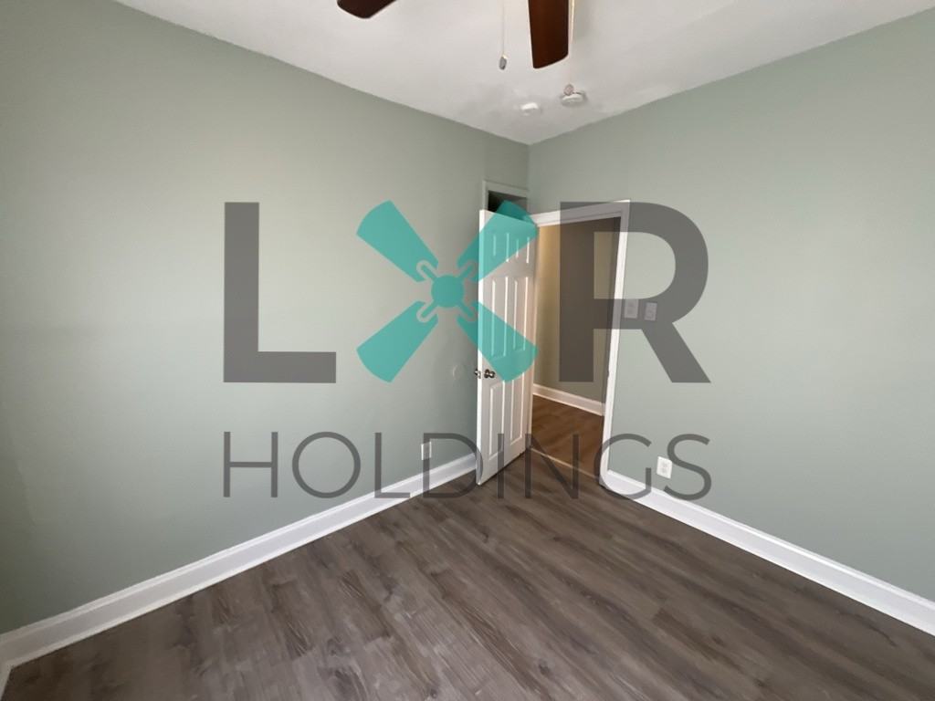 107 S 6th St #2 - Photo 5 of 10