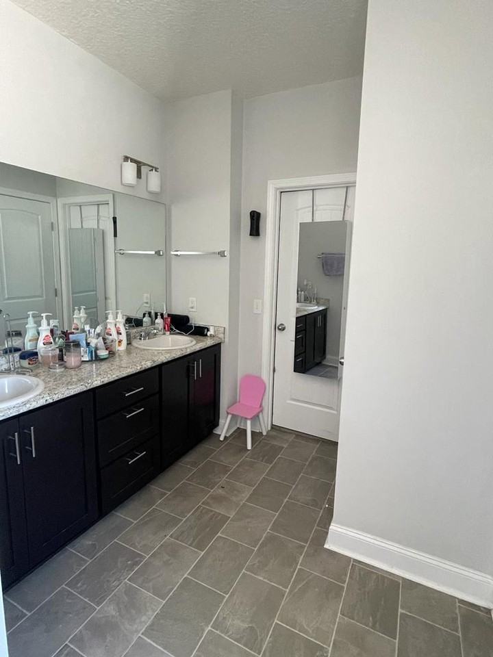 315 Grayson Ave #1 - Photo 7 of 12