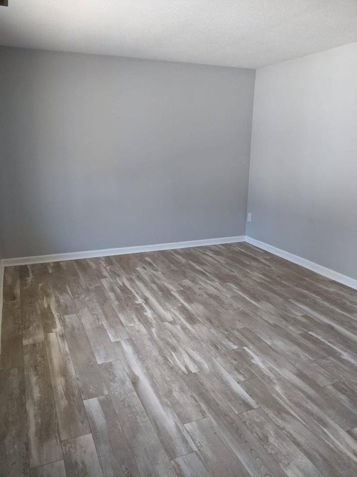 701 Arthur Ave #1 - Photo 3 of 15