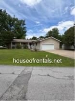 1004 Mockingbird Ln #1 - Photo 1 of 1