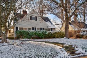 featured image of 2802 Dawson Ave #1