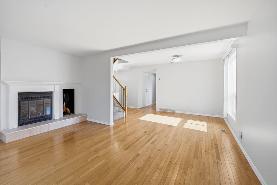 7922 Decarie Drive - Photo 4 of 13