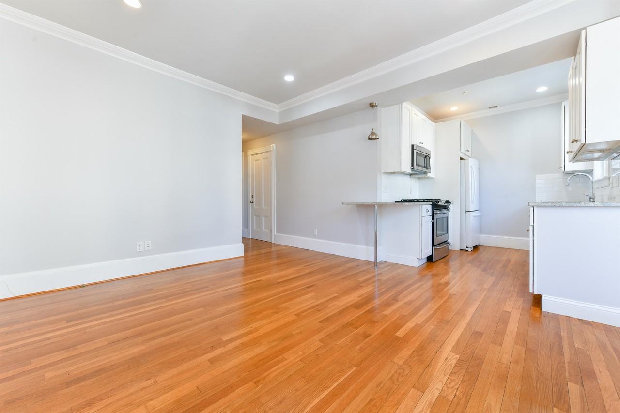 14 Armstrong St #2 - Photo 7 of 29