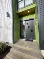 1711 Se Ramona St #1711 - Photo 1 of 1
