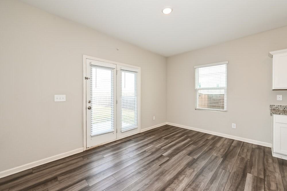 941 Feldman Chase - Photo 5 of 17
