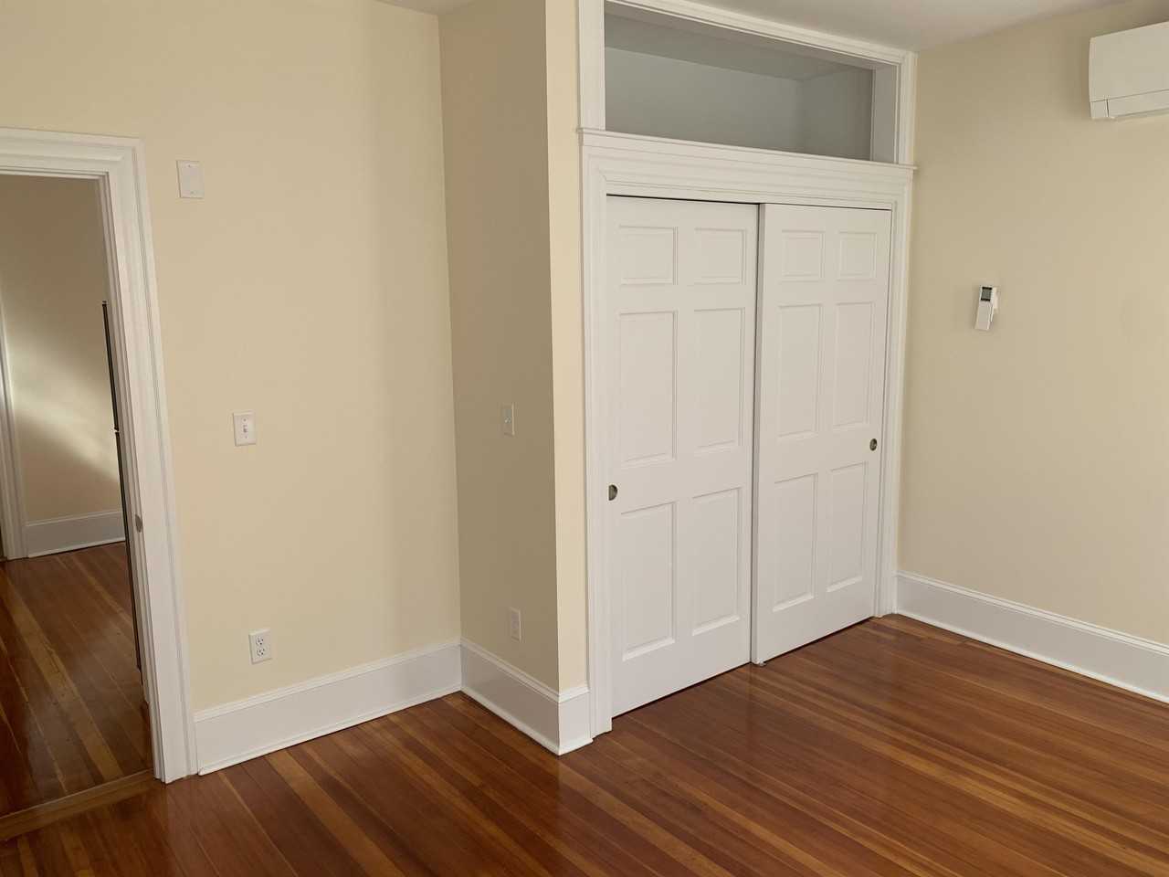 9 Seaverns Ave #9-2R - Photo 5 of 13